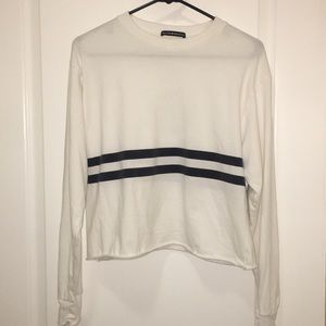 Brandy Melville crop tee